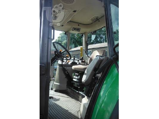 John Deere 6220