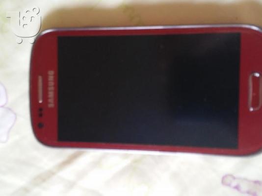 PoulaTo: Samsung s3 mini garnet red