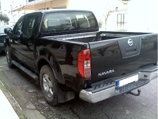 NISSAN NAVARA 