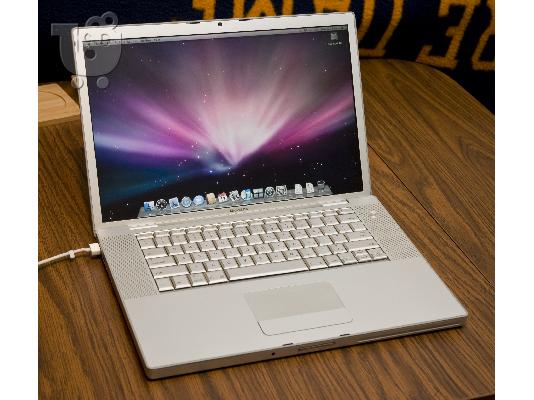 PoulaTo: Mac Book Pro 17'
