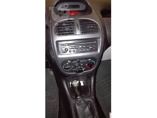 PoulaTo: PEUGEOT 206 CC '06