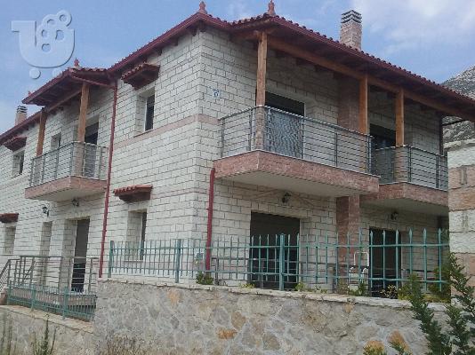 πετρινι μονοκατικια 200 τμ