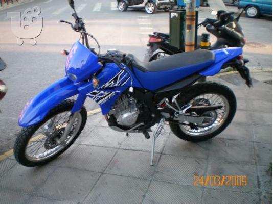 PoulaTo: YAMAHA XT 125 R '05