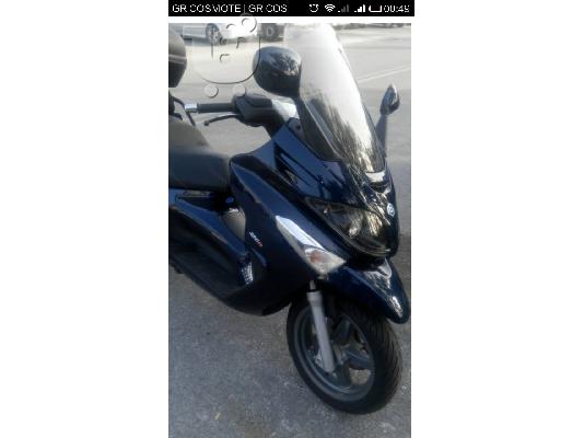 PIAGGIO X EVO 250 i.e 