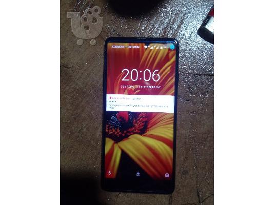 PoulaTo: Vkworld s8