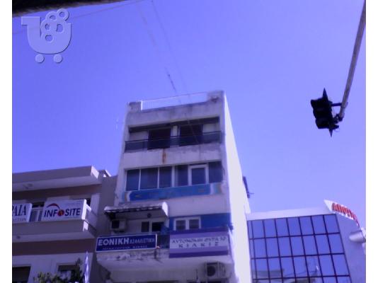 PoulaTo: Πωλείται από ιδιώτη γραφείο/γκαρσονίερα 70 τ.μ.(μικτά), 3ος όροφος (τελευταίος), στο κέντρο του Κιλκίς με πρόσοψη