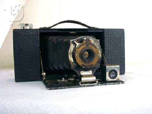 PoulaTo: Kodak γνήσια αντίκα ,ξύλινη σε αρίστη κατάσταση.