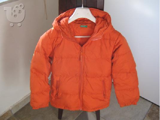 PoulaTo: 0585 Benetton πορτοκαλι μπουφαν με κουκουλα size:M για παιδακι 7-8 ετων.Πολυ ζεστο,αφορετο.