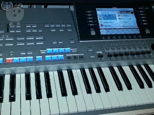 Yamaha performance keyboard Tyros 5, 76 key ER Music Special Bundle, Hard case, Stand, Ben...