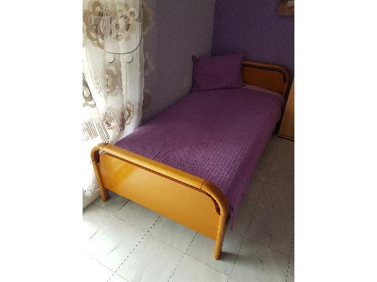 PoulaTo: κρεβάτια με ανατομικα στρώματα
